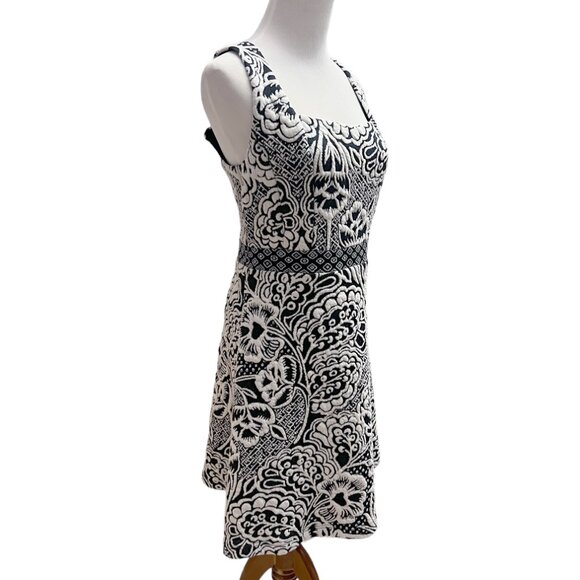Ett Twa Anthropologie Valery Floral Jacquard Structured Knit Dress Size M A Line - Picture 2 of 10